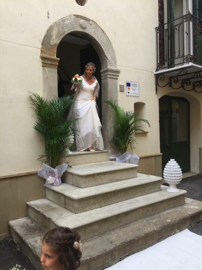 Palazzo Pagliaro Hotel Santo Stefano di Camastra Bagian luar foto